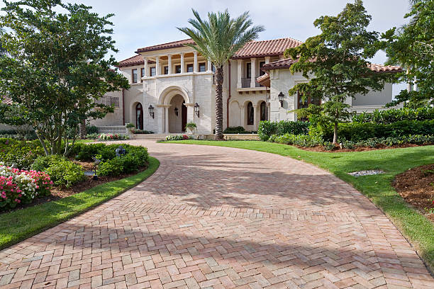 Best Driveway Pavers Near Me  in Zanesville, OH