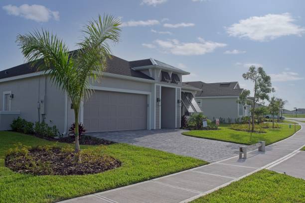 Best Residential Driveway Paver Services  in Zanesville, OH