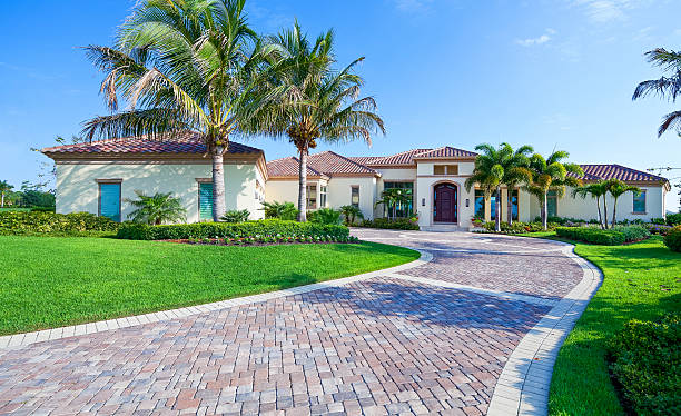 Best Driveway Resurfacing Pavers  in Zanesville, OH
